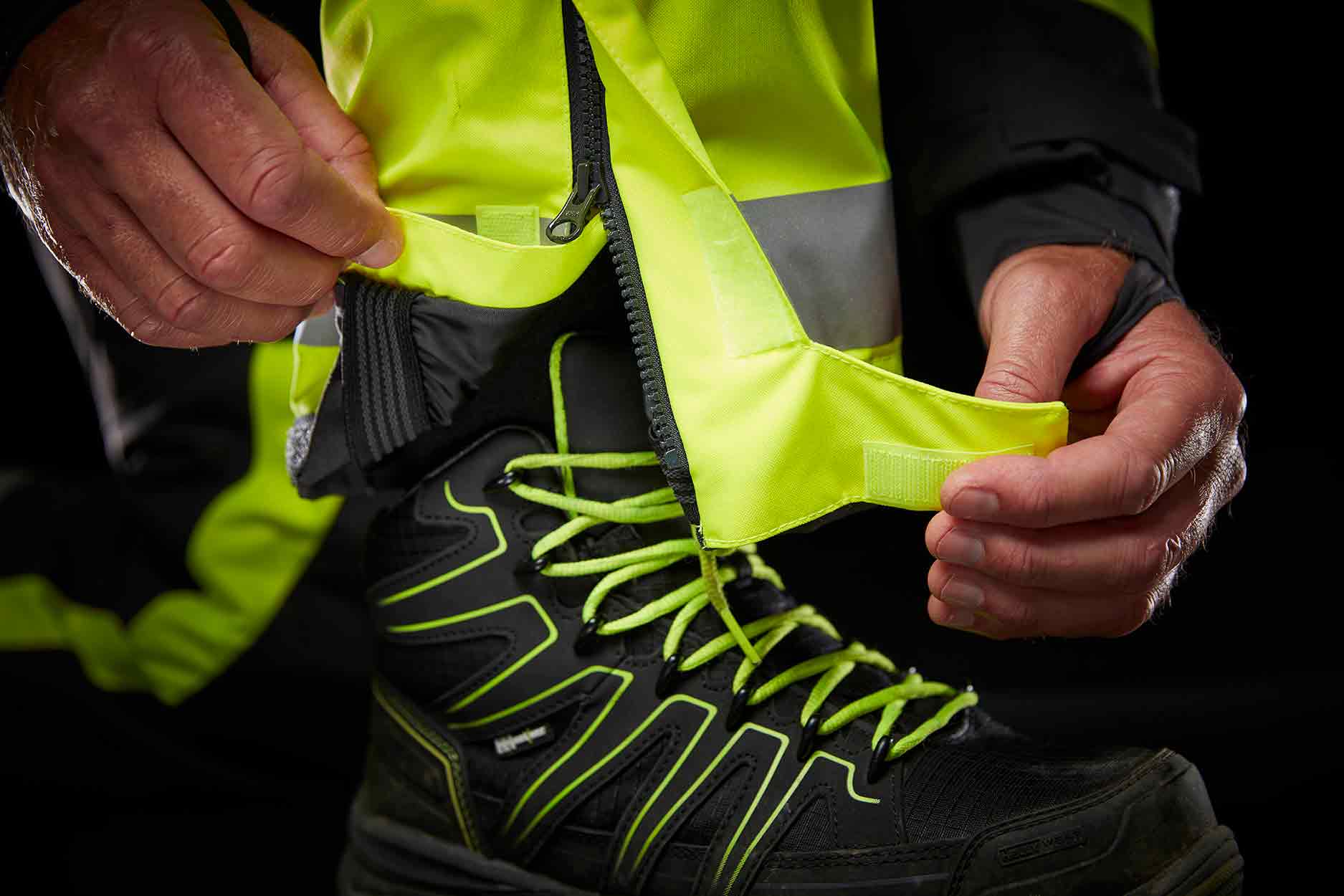 Helly Hansen 71695 Alna 2.0 Shell Suit