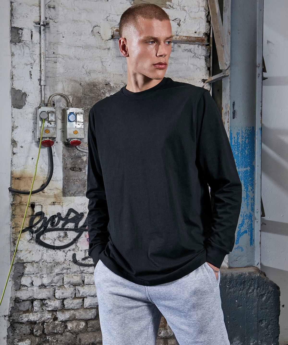 Build Your Brand BY150 Organic long sleeve with cuff rib