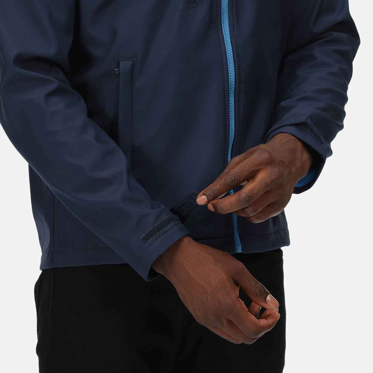 Regatta Professional TRA701 Venturer 3 Layer Softshell Jacket